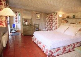 La Belle Epoque, chambres d'hôtes à Sansac de Marmiesse : chambre
