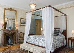 Château des Allues, Saint Pierre D’Albigny : chambre mauve sylvestre