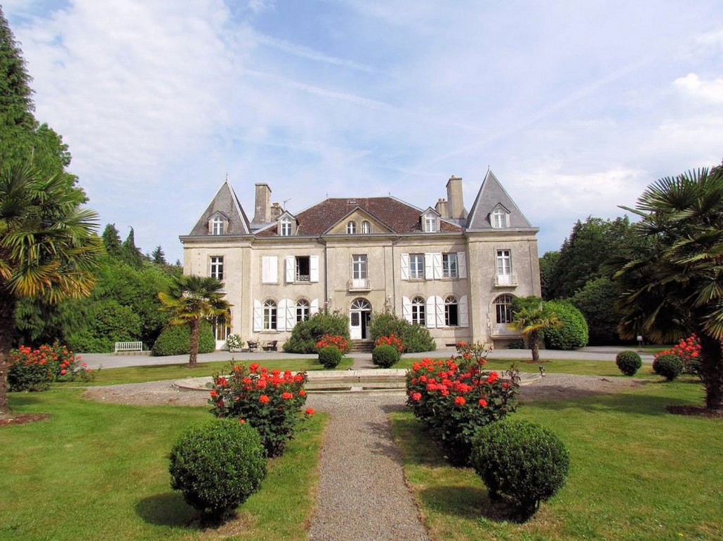 Chateau de Kerlarec, chambres d’hôtes à Arzano (Bretagne)