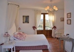 Le Clos Lascazes, Paleyrac (Dordogne) : chambre