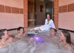 Domaine De Gaudon, Ceilloux : spa