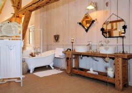 La Loge Vigneronne, Changy (Marne) : salle de bain