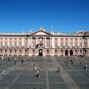 Toulouse, place du Capitole en région Occitanie