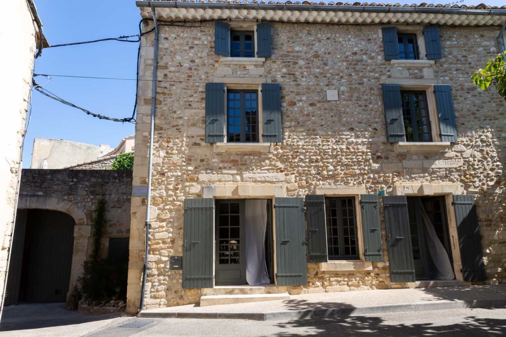 La Perroya maison d'hôtes de charme dans l'Enclave des Papes au coeur du village de Visan (Vaucluse, Provence Alpes Côte d'Azur)