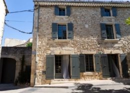 La Perroya maison d'hôtes de charme dans l'Enclave des Papes au coeur du village de Visan (Vaucluse, Provence Alpes Côte d'Azur)