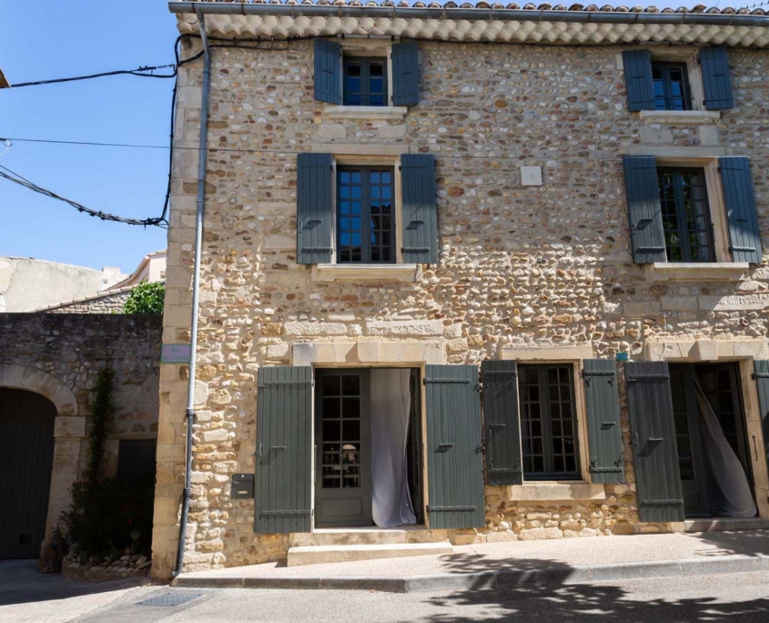 La Perroya maison d'hôtes de charme dans l'Enclave des Papes au coeur du village de Visan (Vaucluse, Provence Alpes Côte d'Azur)